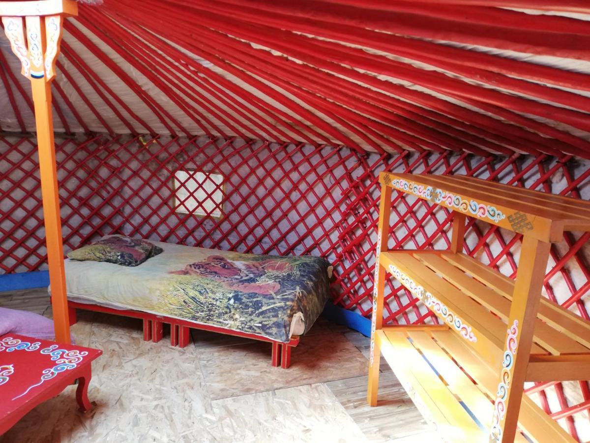 Yourte mongole véritable Montcaret Extérieur photo